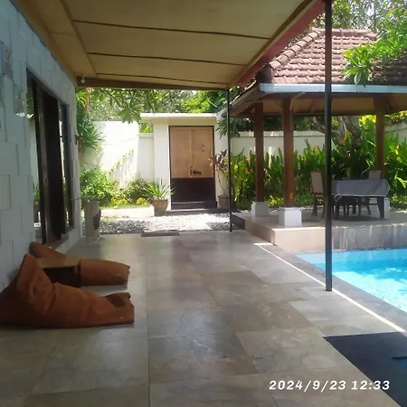 Private Villa With Swimming Pool