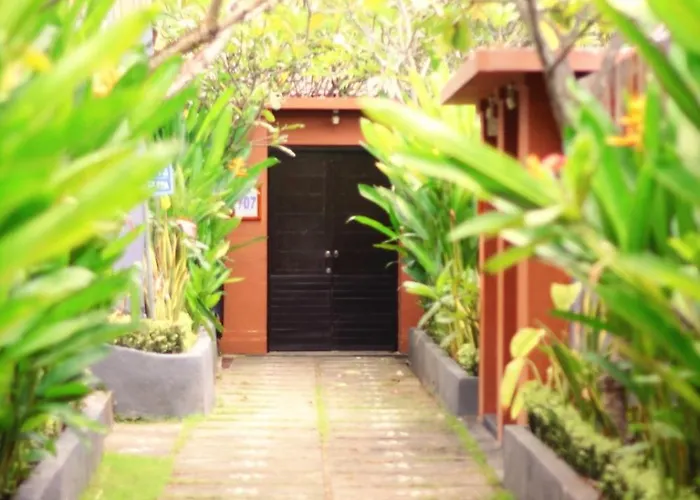 Private With Swimming Pool Bed & Breakfast *