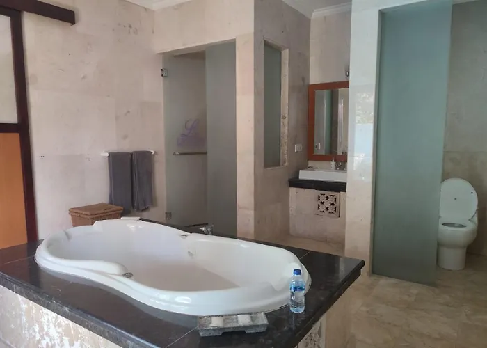 Bed & Breakfast Private With Swimming Pool