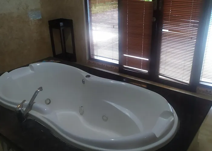 Bed & Breakfast Private With Swimming Pool